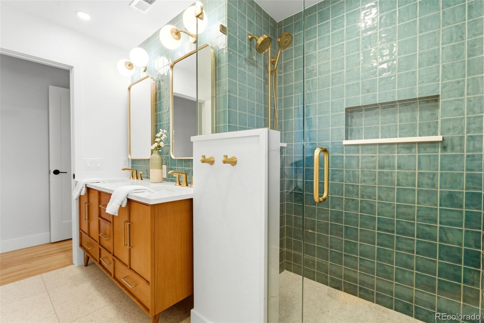 613 South Oneida Way Denver, CO 80224 - Photo 28 of 47
