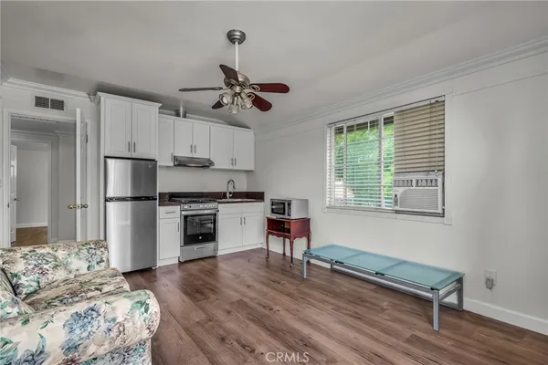 $2,599 | 8331 Joan Lane, West Hills, CA 91304