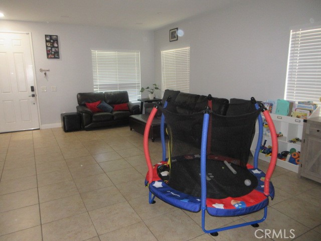 1675 Gilliam Court Riverside, CA 92501 - Photo 9 of 18