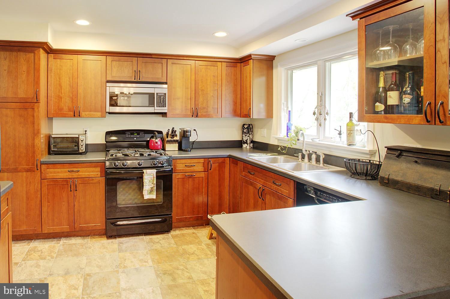 32 Houston Road Yardley, PA 19067 - Photo 14 of 24 Gallery Image 14