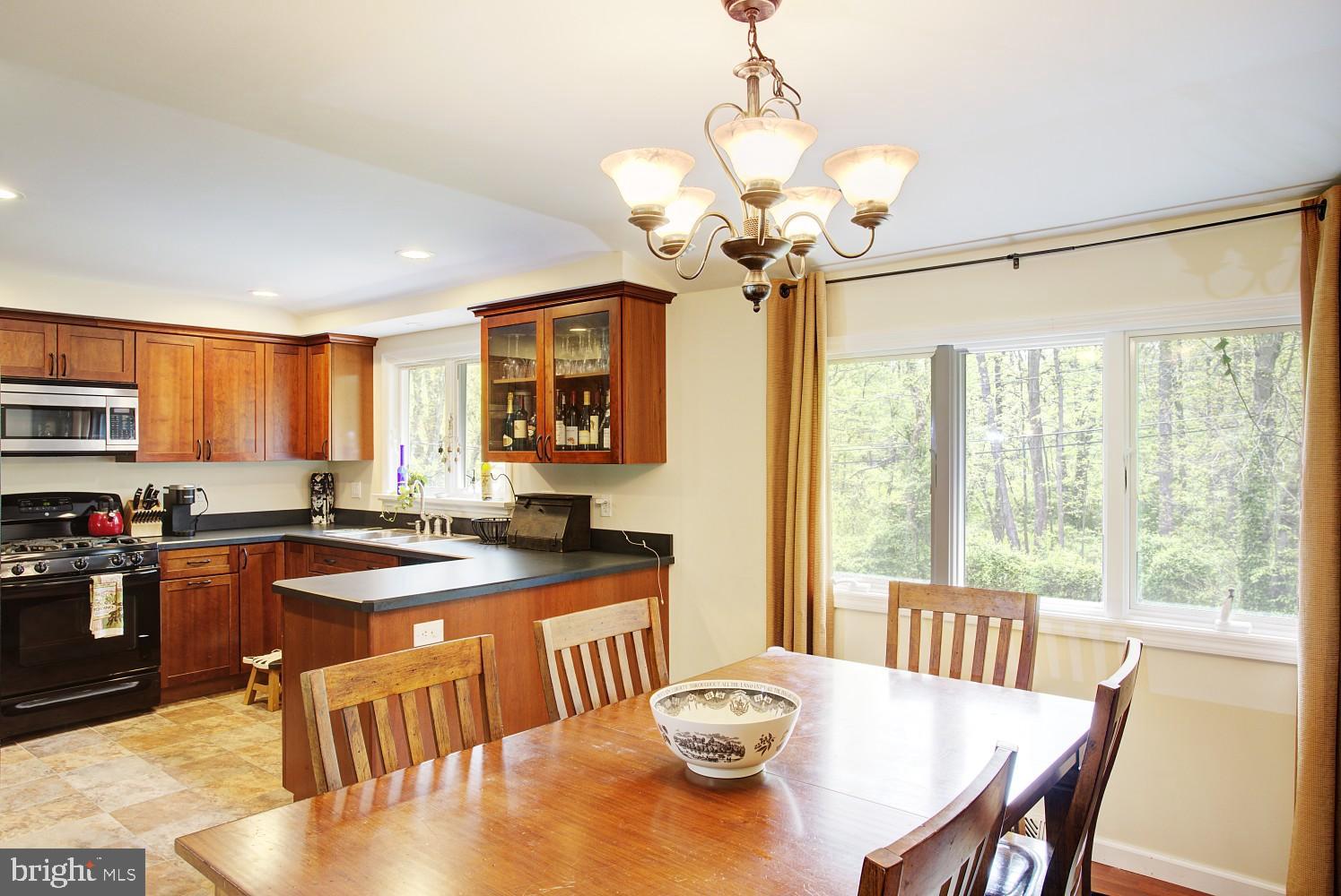 32 Houston Road Yardley, PA 19067 - Photo 8 of 24 Gallery Image 8