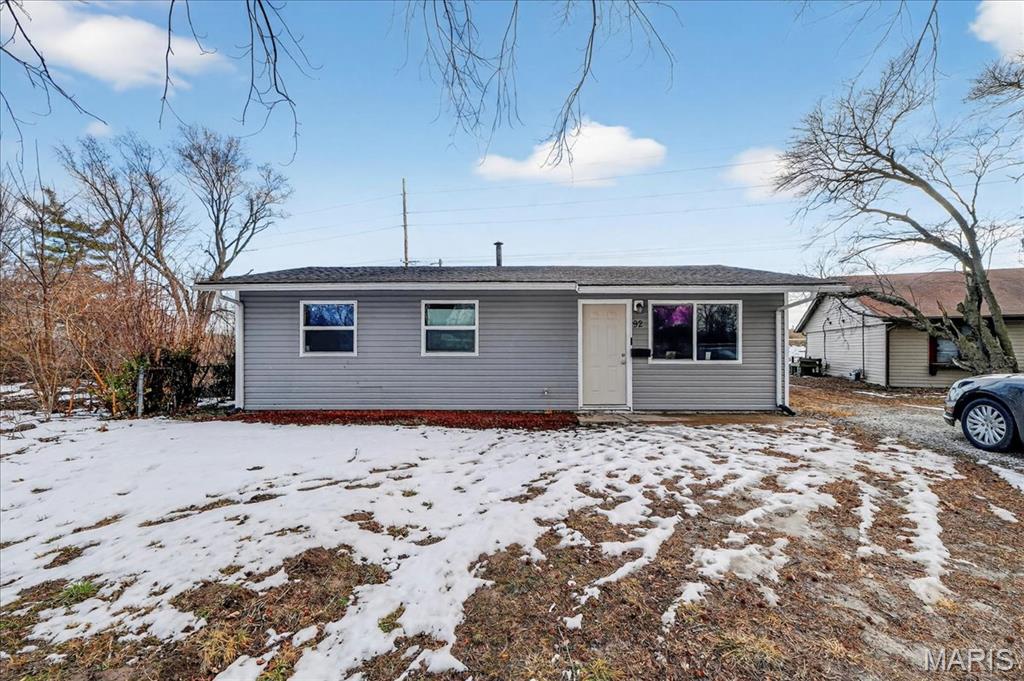 92 West Adams Drive Cahokia, IL 62206 - Photo 3 of 28