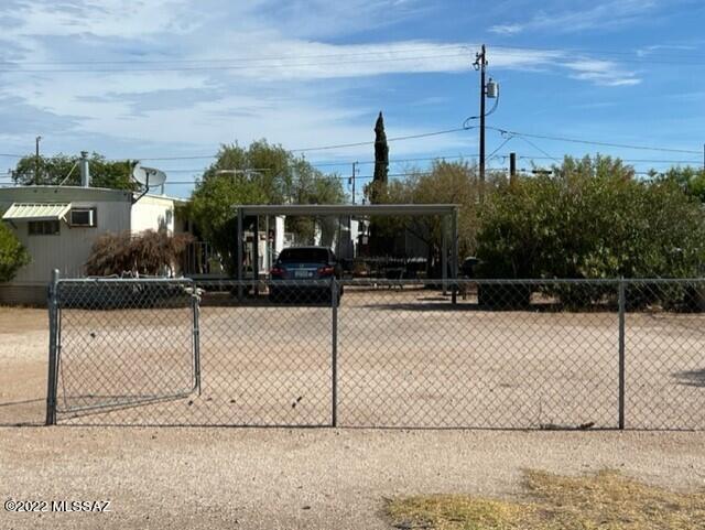 930 West Roger Road Tucson, AZ 85705 - Photo 1 of 3