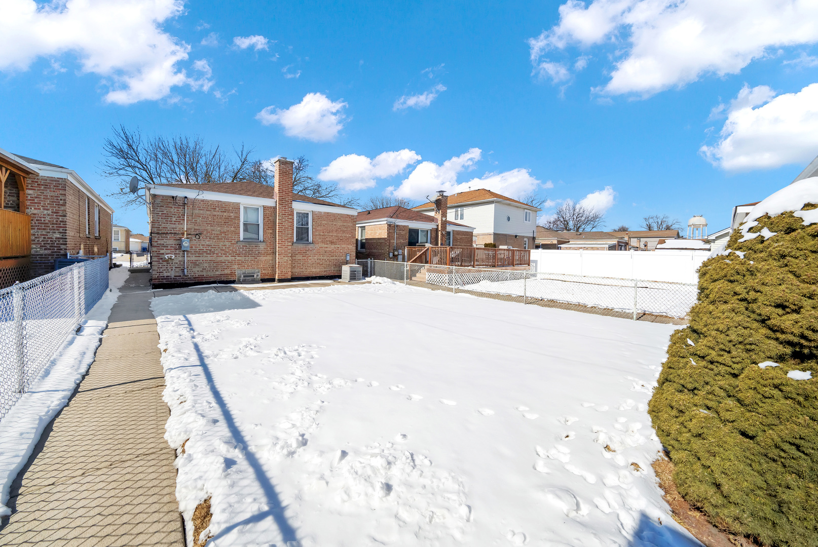 5239 South Rutherford Avenue Chicago, IL 60638 - Photo 21 of 22