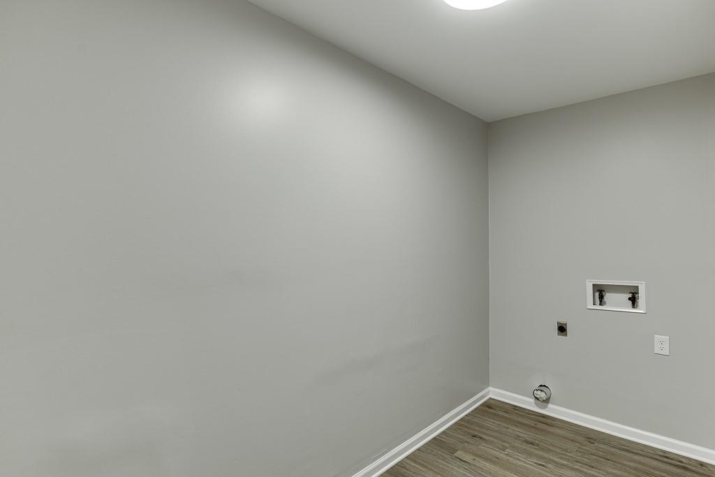 5837 Meadow View Lane Flowery Branch, GA 30542 - Photo 19 of 47 a view of a room