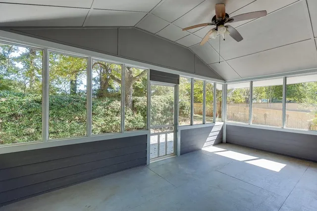 $349,000 | 5837 Meadow View Lane, Flowery Branch, GA 30542