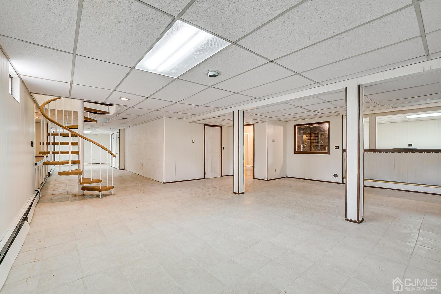 5 Robin Road Edison, NJ 08820 - Photo 26 of 43 a view of a room with gym equipment