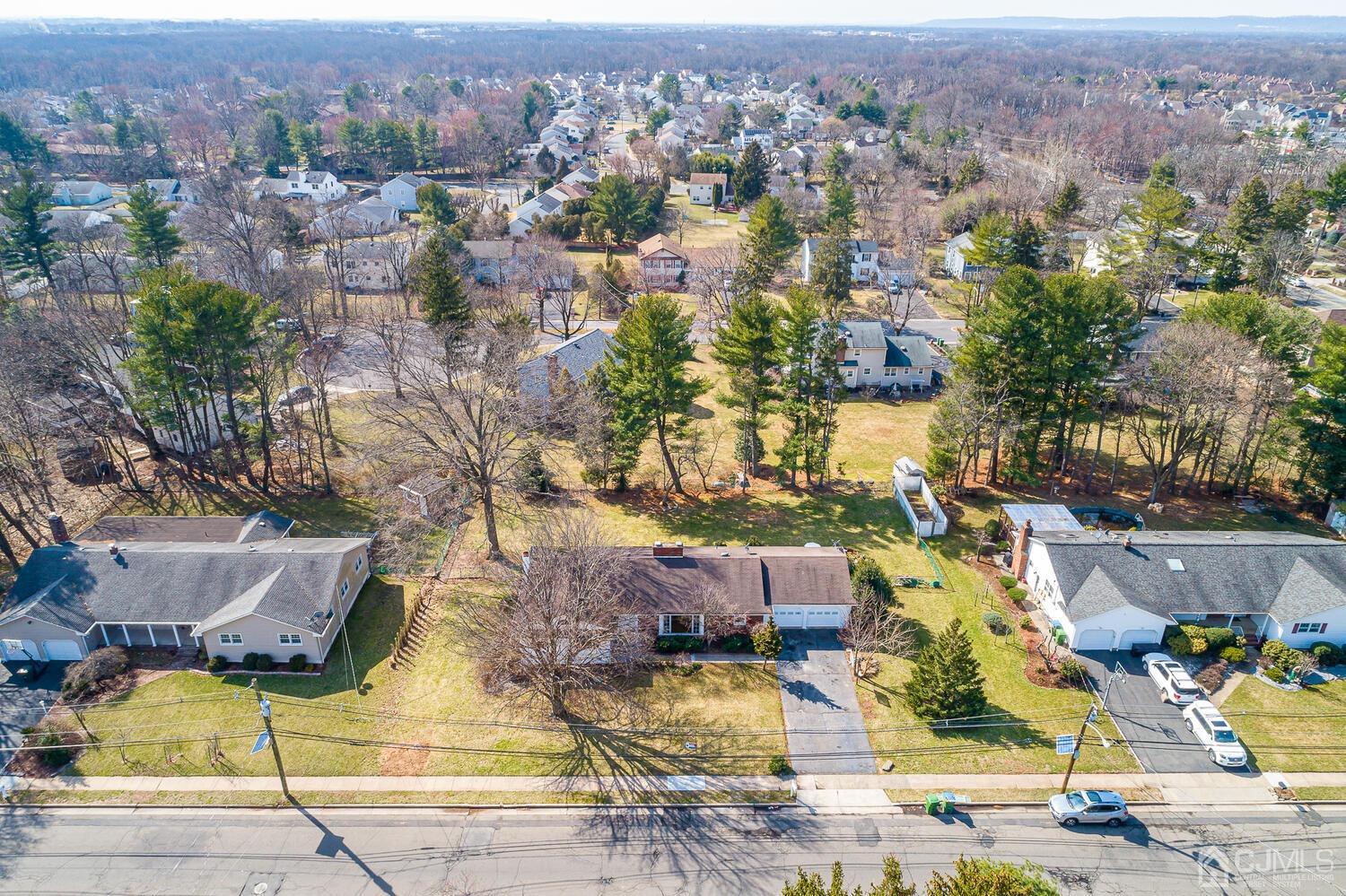 5 Robin Road Edison, NJ 08820 - Photo 38 of 43 an aerial view of residential houses with outdoor space