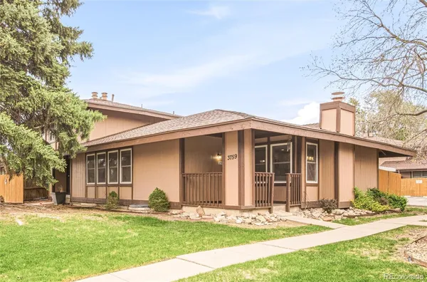 $395,000 | 3759 South Fairplay Way, Aurora, CO 80014