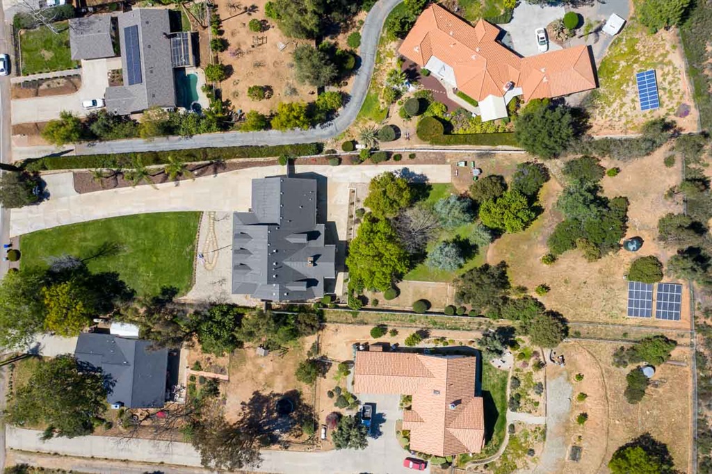 24446 Watt Road Ramona, CA 92065 - Photo 19 of 25 Gallery Image 19