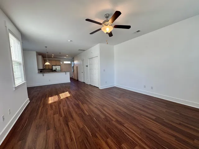 $2,400 | 3927 Four Poles Park Drive, North Charleston, SC 29405