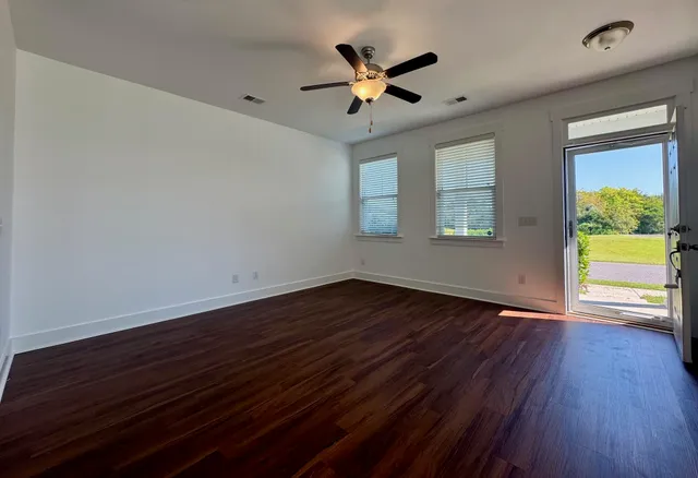 $2,400 | 3927 Four Poles Park Drive, North Charleston, SC 29405