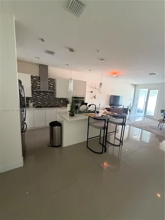 $3,500 | 10220 Northwest 63rd Terrace, Unit 106, Doral, FL 33178