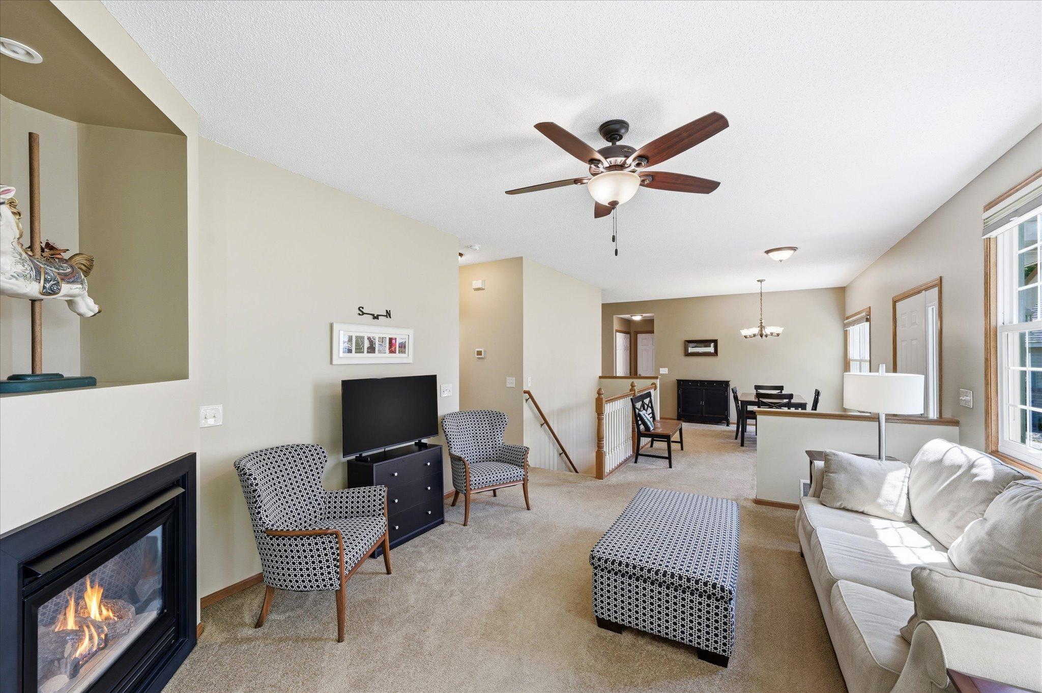2446 Autumn Ridge Court Chanhassen, MN 55317 - Photo 8 of 28