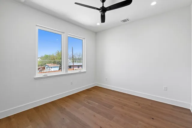 $4,250 | 710 Philco Drive, Austin, TX 78745