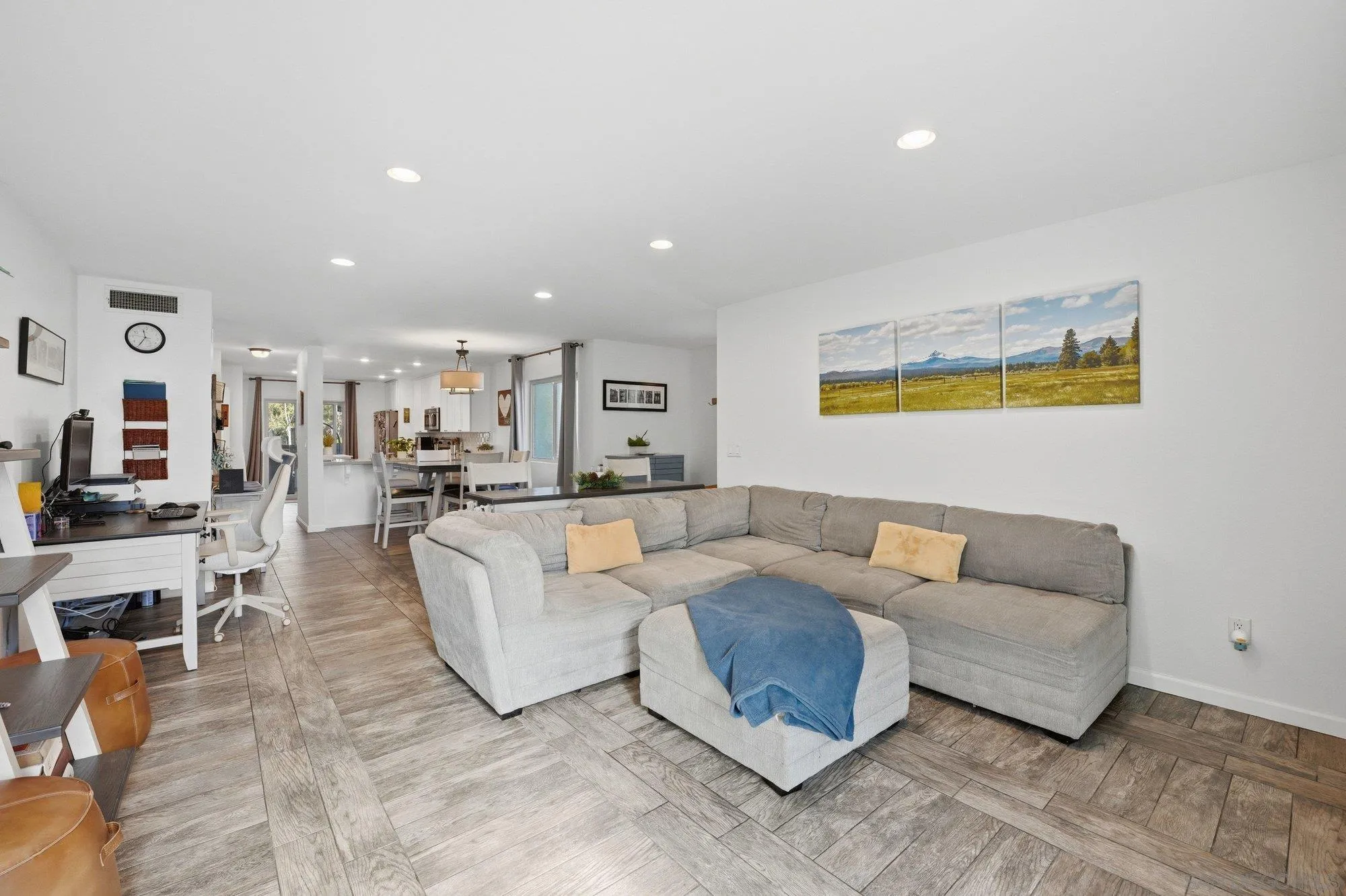 6363 Rancho Mission Road, Unit 7 San Diego, CA 92108 - Photo 3 of 25 Gallery Image 3