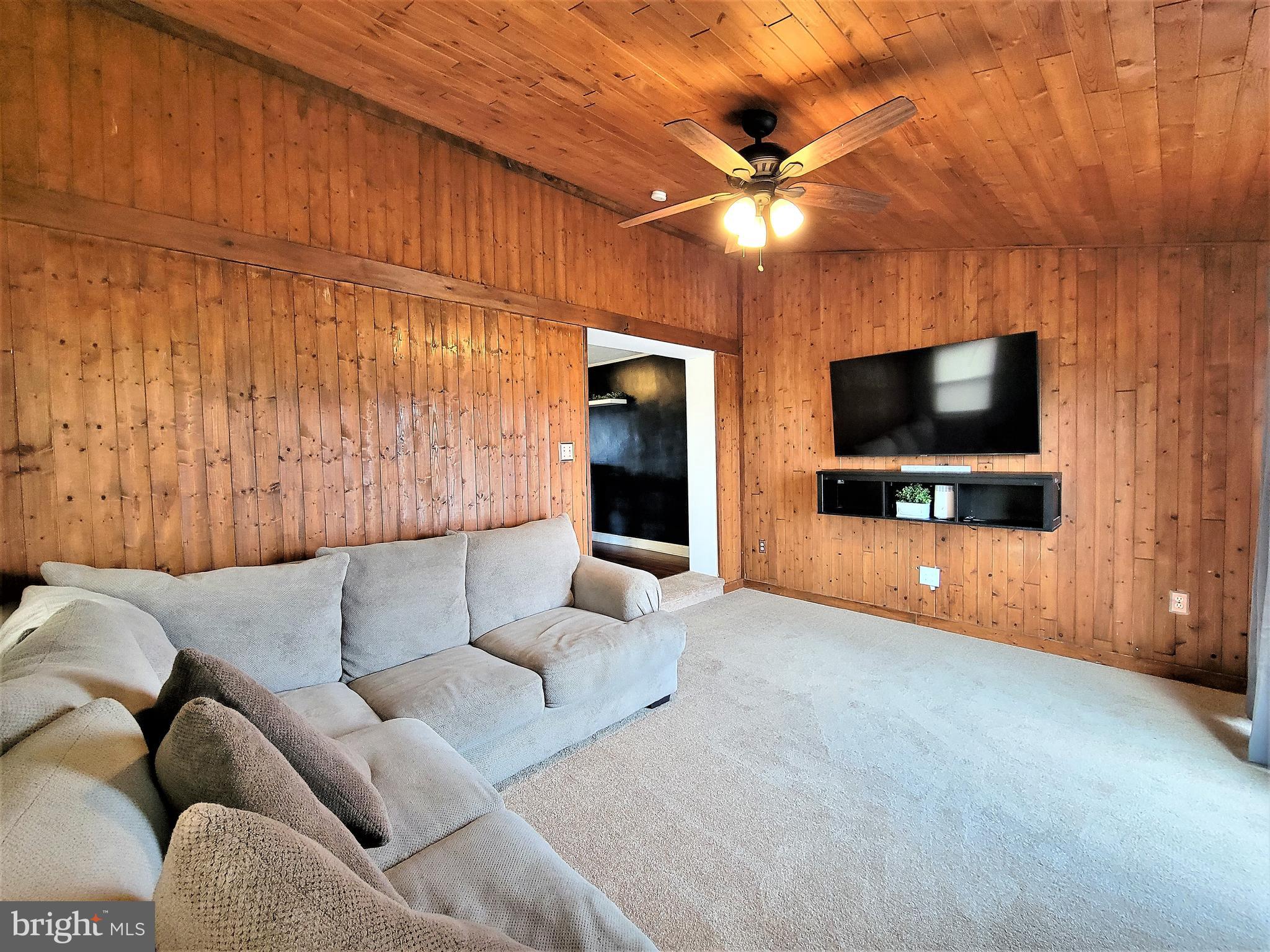 324 Amosland Road Holmes, PA 19043 - Photo 22 of 41 Gallery Image 22