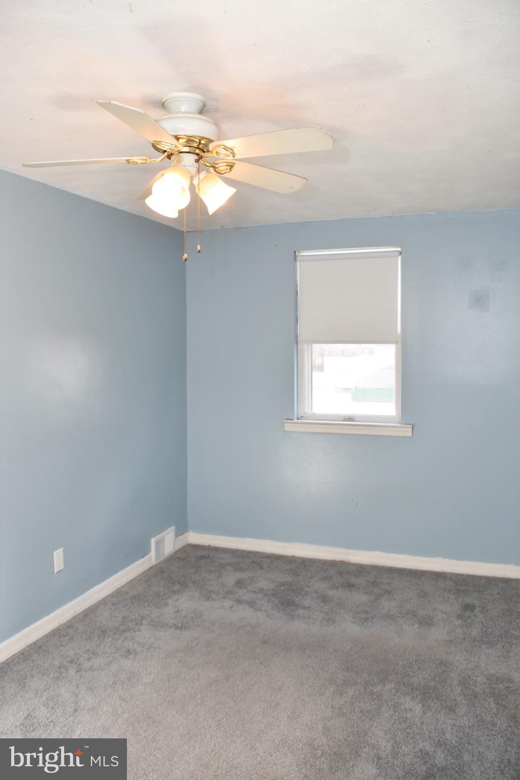324 Amosland Road Holmes, PA 19043 - Photo 31 of 41 Gallery Image 31
