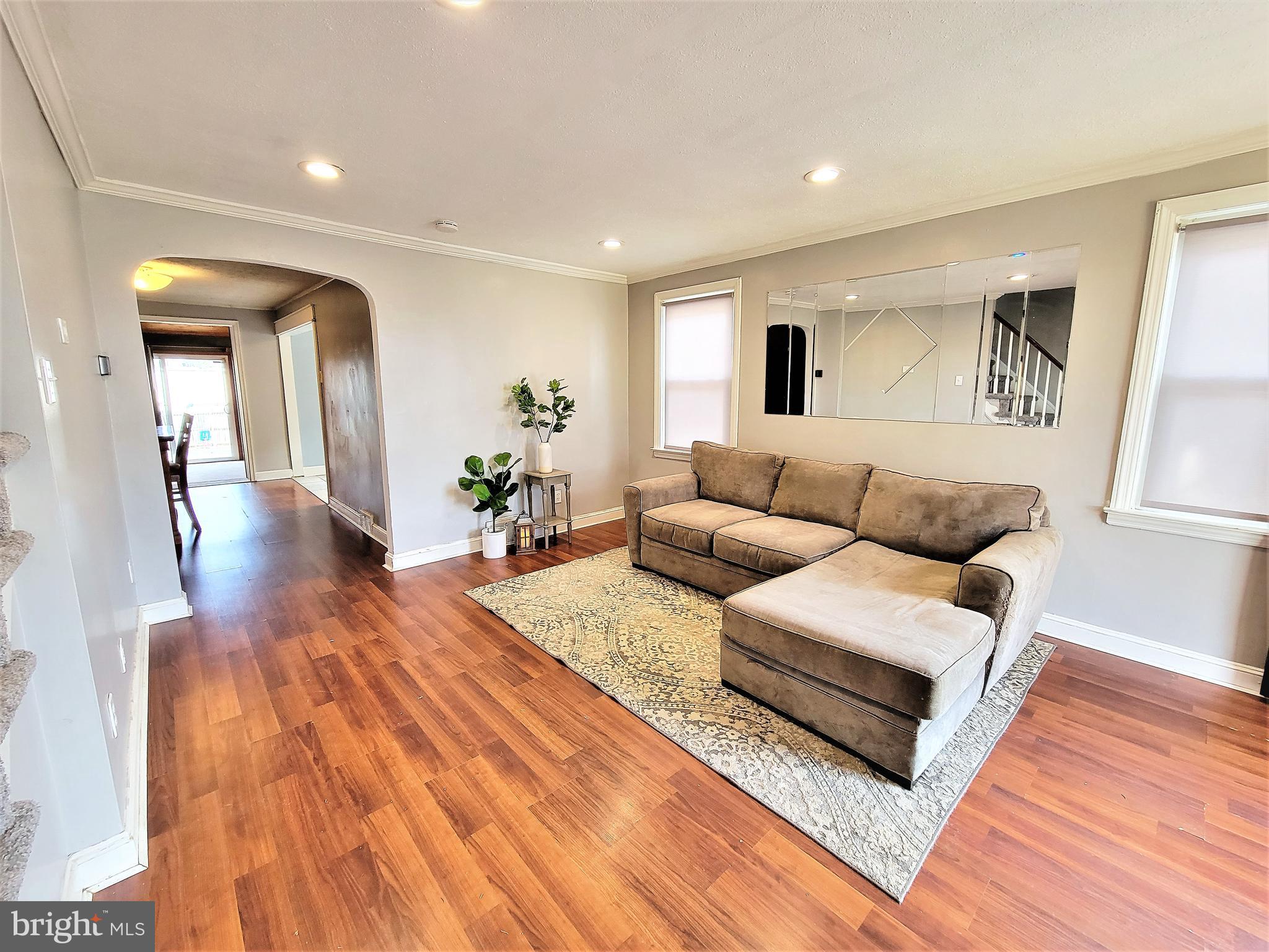 324 Amosland Road Holmes, PA 19043 - Photo 7 of 41 Gallery Image 7