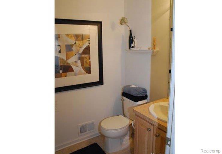 1434 Callaway Court Howell, MI 48843 - Photo 22 of 25 Guest-Lav-2.jpg