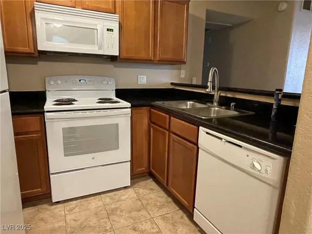 $1,550 | 9325 West Desert Inn Road, Unit 149, Las Vegas, NV 89117