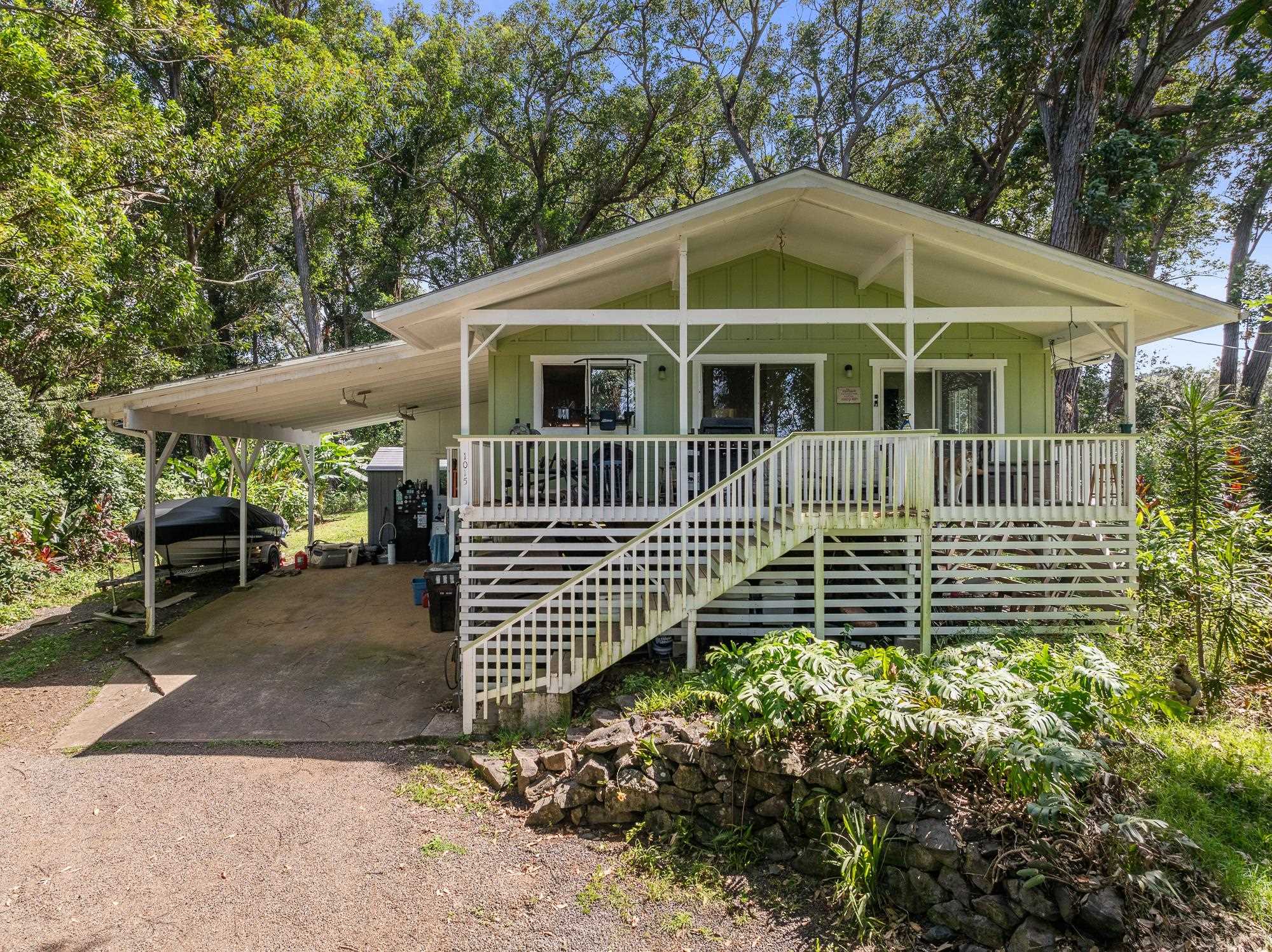 650 Pakanu Street Haiku, HI 96708 - Photo 2 of 4