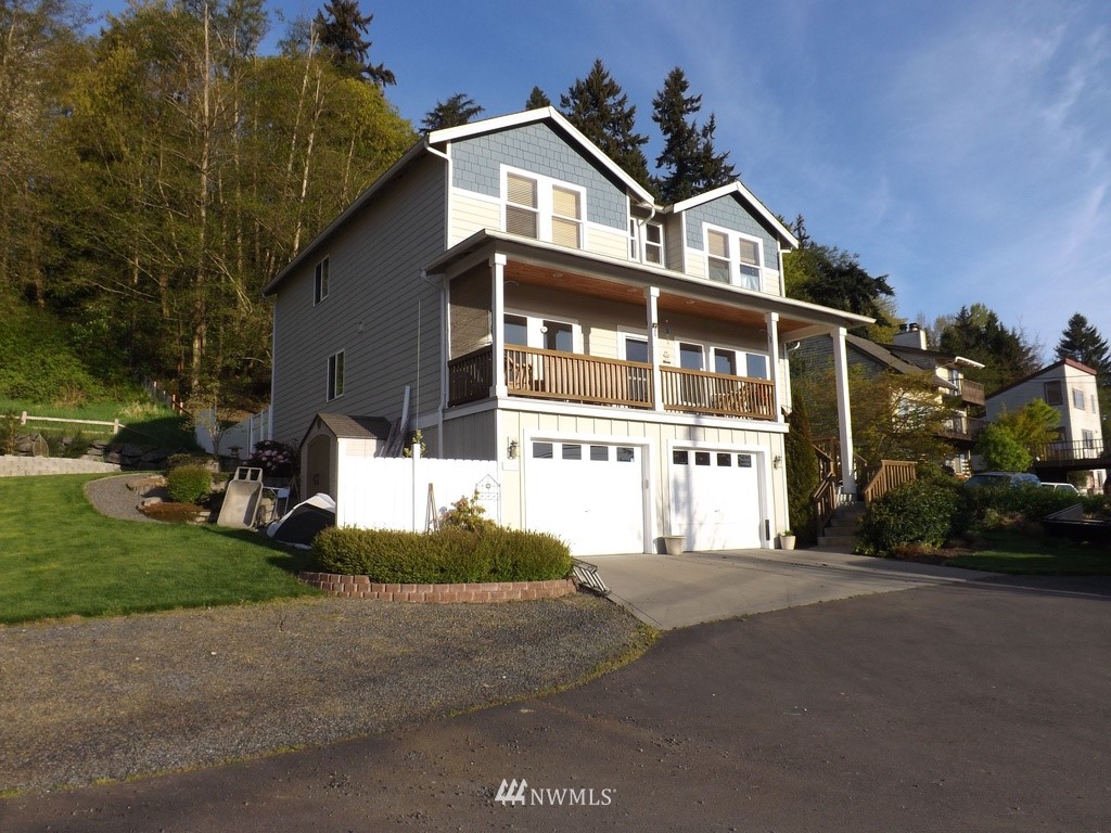 5908 Larimer Road Everett, WA 98208 - Photo 1 of 9