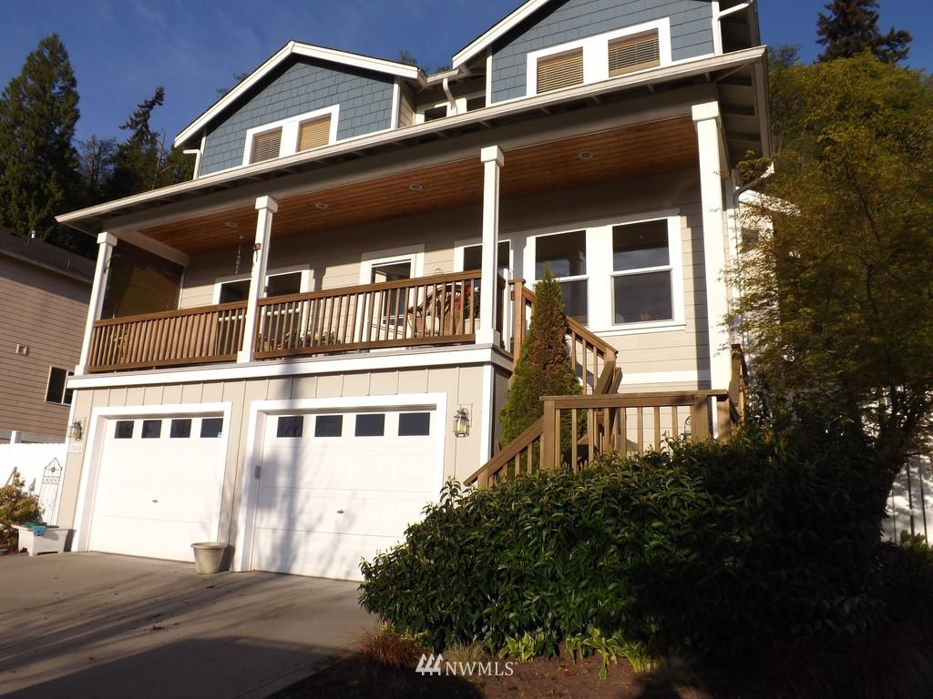 5908 Larimer Road Everett, WA 98208 - Photo 2 of 9