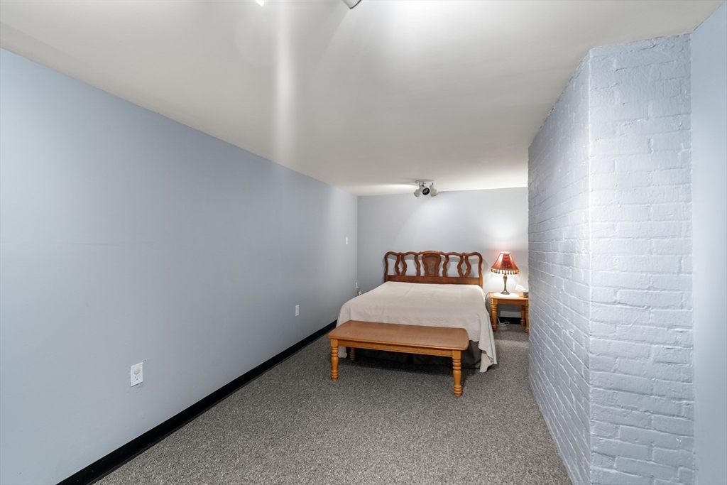20 Rowe Street Milton, MA 02186 - Photo 21 of 25