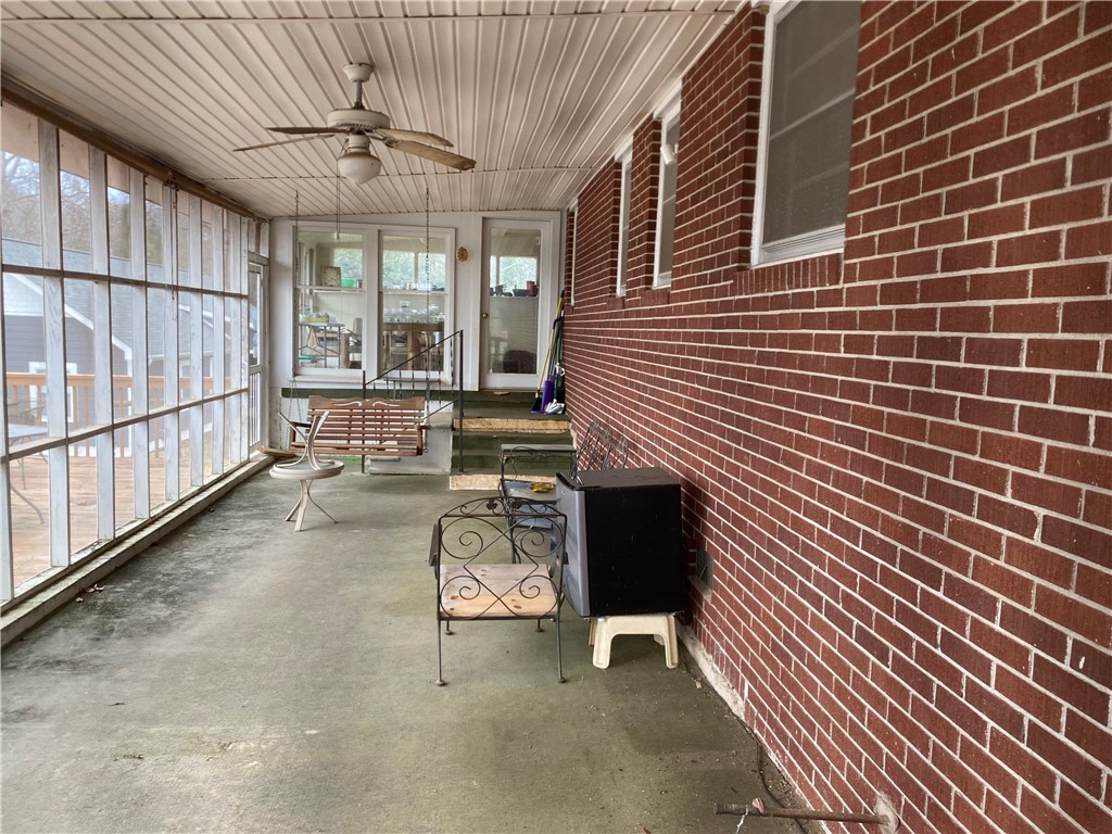 101 Deep Water Point Anderson, SC 29621 - Photo 4 of 20