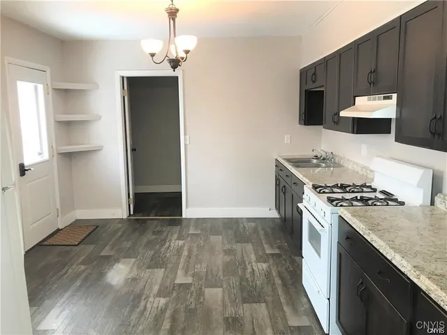 $995 | 616 Bronson Street, Unit 1, Watertown, NY 13601