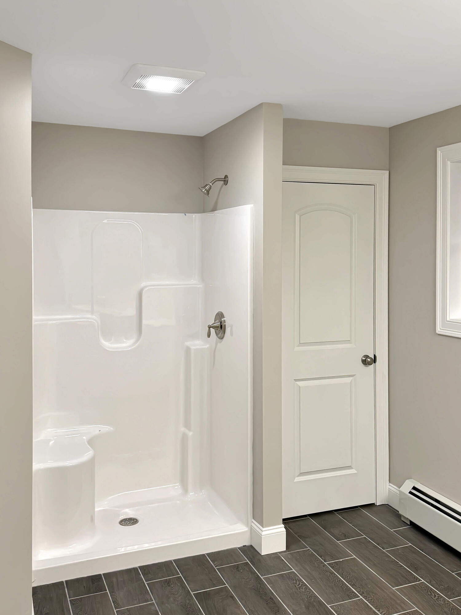 7 Haven Road Windham, ME 04062 - Photo 28 of 31 Primary BR full bath