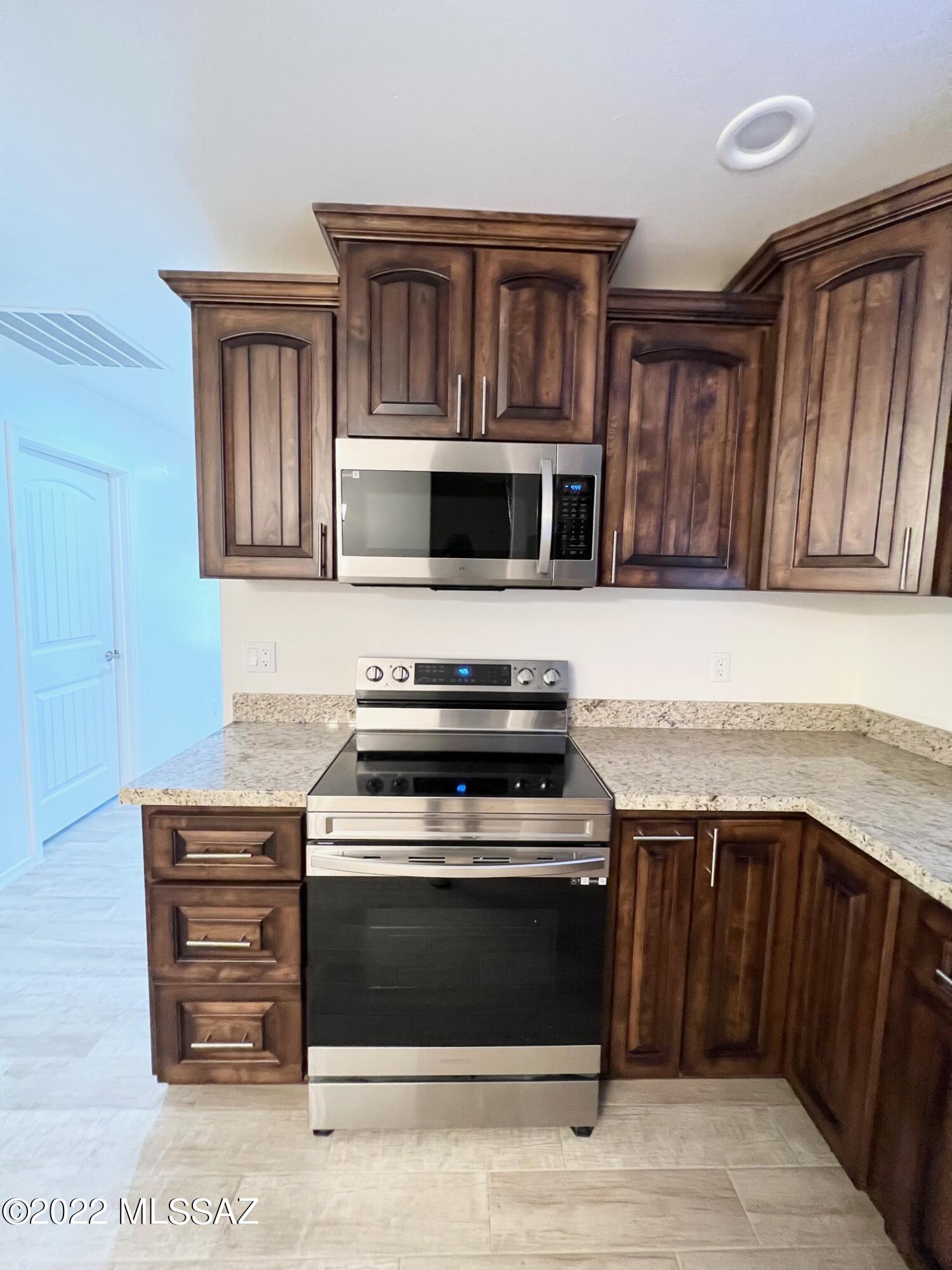 1171 Yesal Court Rio Rico, AZ 85648 - Photo 7 of 24