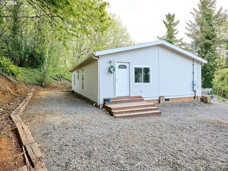 33033 Southeast Coupland Road Estacada, OR 97023 - Photo 3 of 40 Gallery Image 3