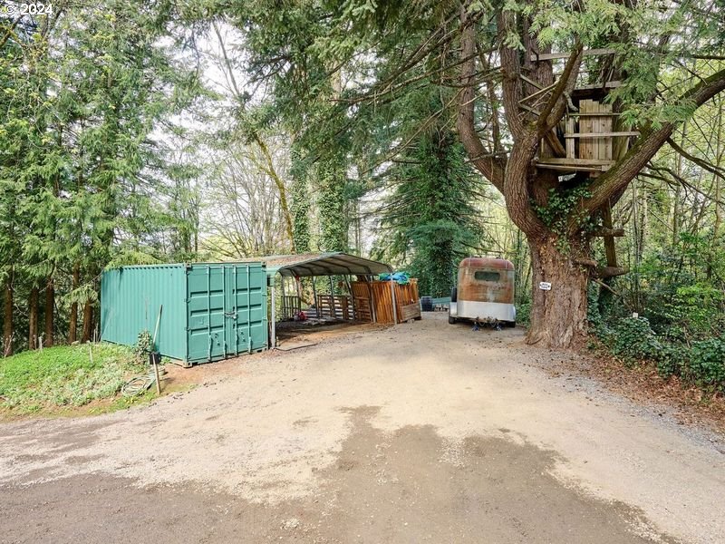 33033 Southeast Coupland Road Estacada, OR 97023 - Photo 37 of 40 Gallery Image 37