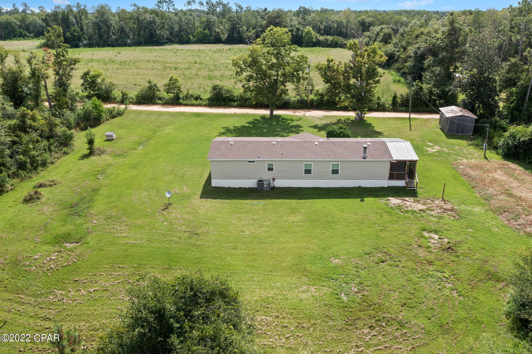 2051 Roark Road Cottondale, FL 32431 - Photo 24 of 33