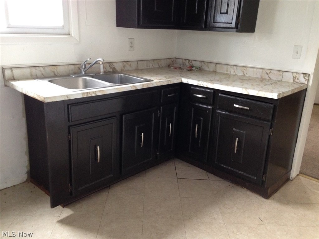 1017 Two Ridge Road Wintersville, OH 43953 - Photo 3 of 7 Gallery Image 3