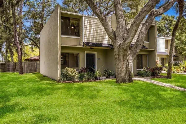 $1,800 | 4906 25th Street West, Unit 101, Bradenton, FL 34207