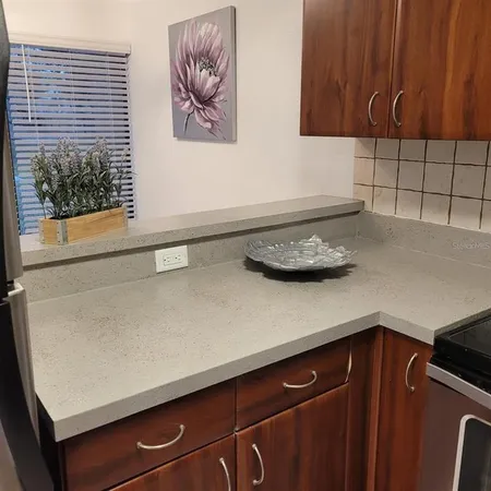 $1,800 | 4906 25th Street West, Unit 101, Bradenton, FL 34207