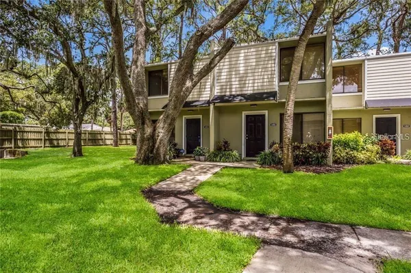 $1,800 | 4906 25th Street West, Unit 101, Bradenton, FL 34207