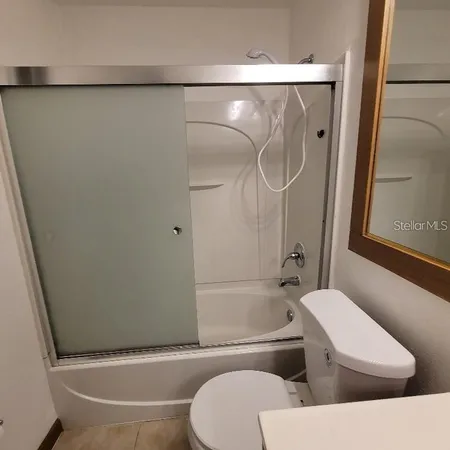 $1,800 | 4906 25th Street West, Unit 101, Bradenton, FL 34207