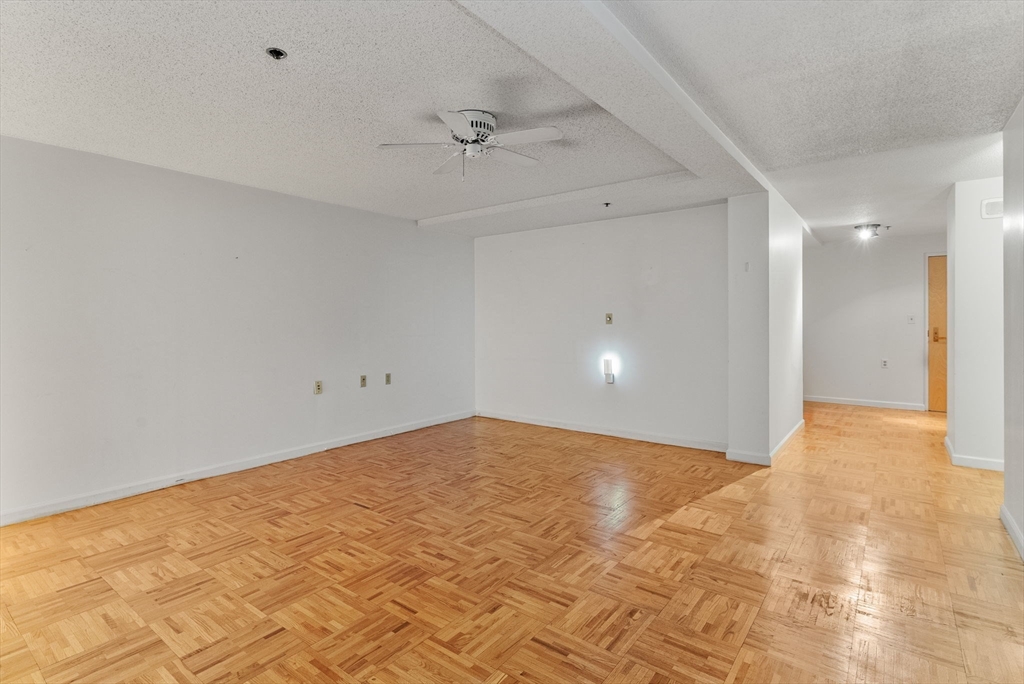 357 Commercial Street, Unit 219 Boston, MA 02109 - Photo 22 of 42