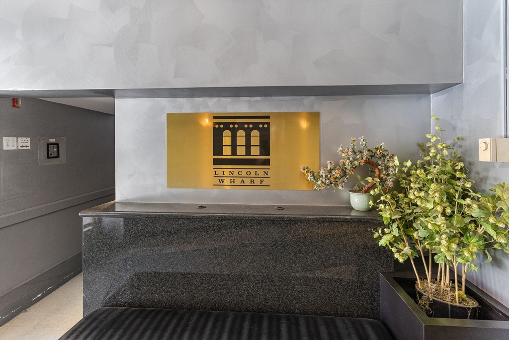 357 Commercial Street, Unit 219 Boston, MA 02109 - Photo 32 of 42