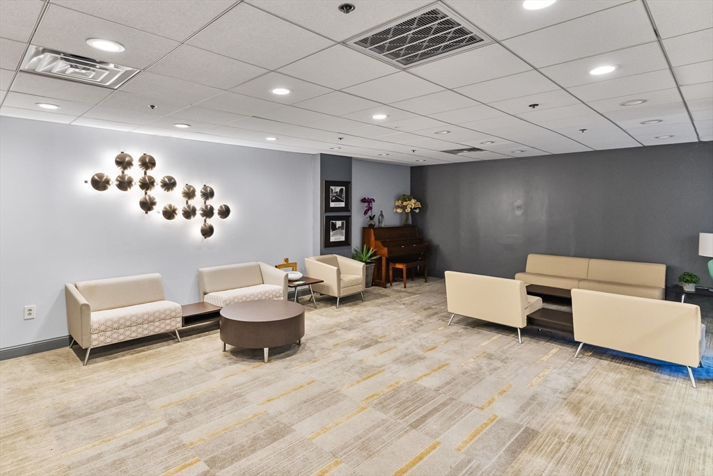 357 Commercial Street, Unit 219 Boston, MA 02109 - Photo 38 of 42