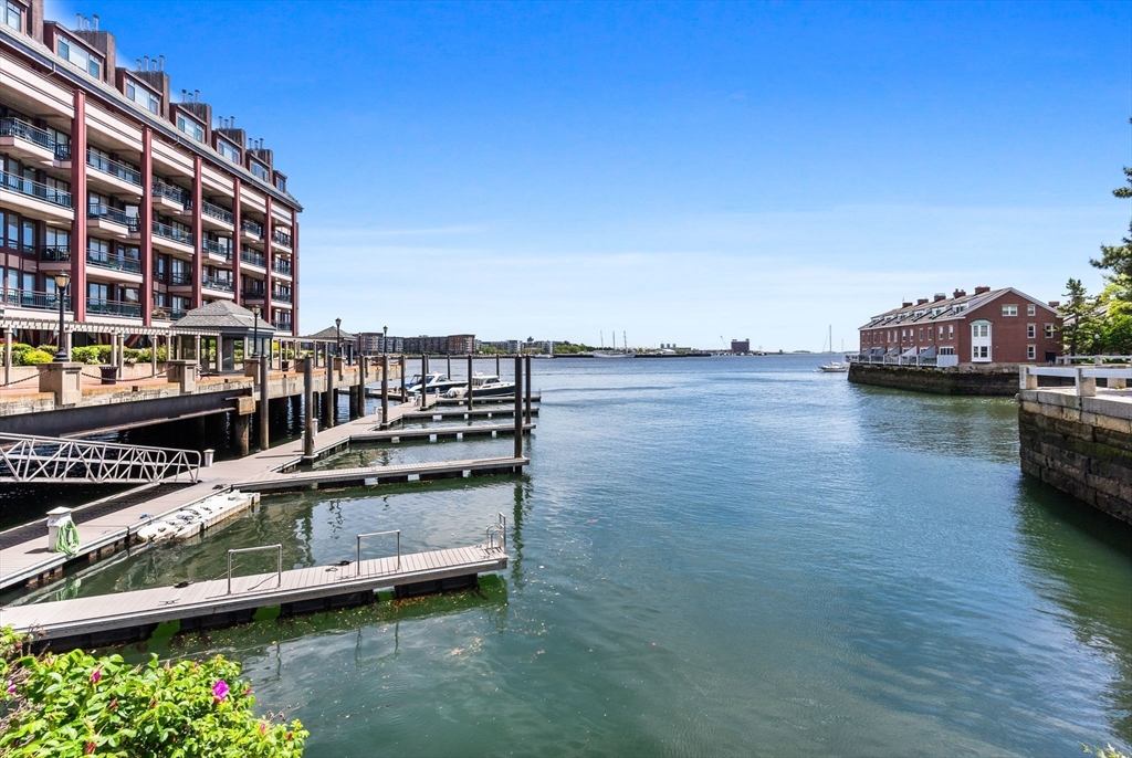 357 Commercial Street, Unit 219 Boston, MA 02109 - Photo 9 of 42