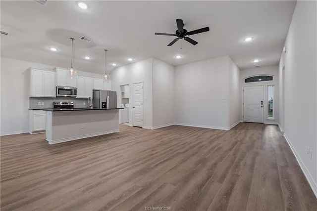 $2,500 | 3161 Tarleton Court, Bryan, TX 77808