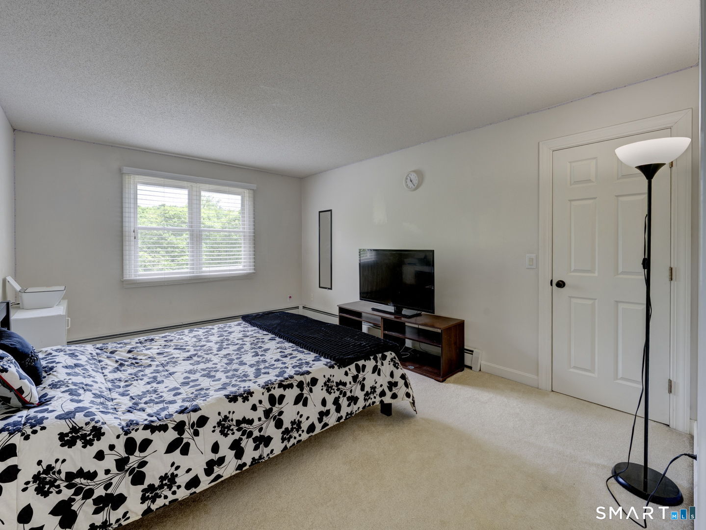11 Lexington Road Avon, CT 06001 - Photo 30 of 40