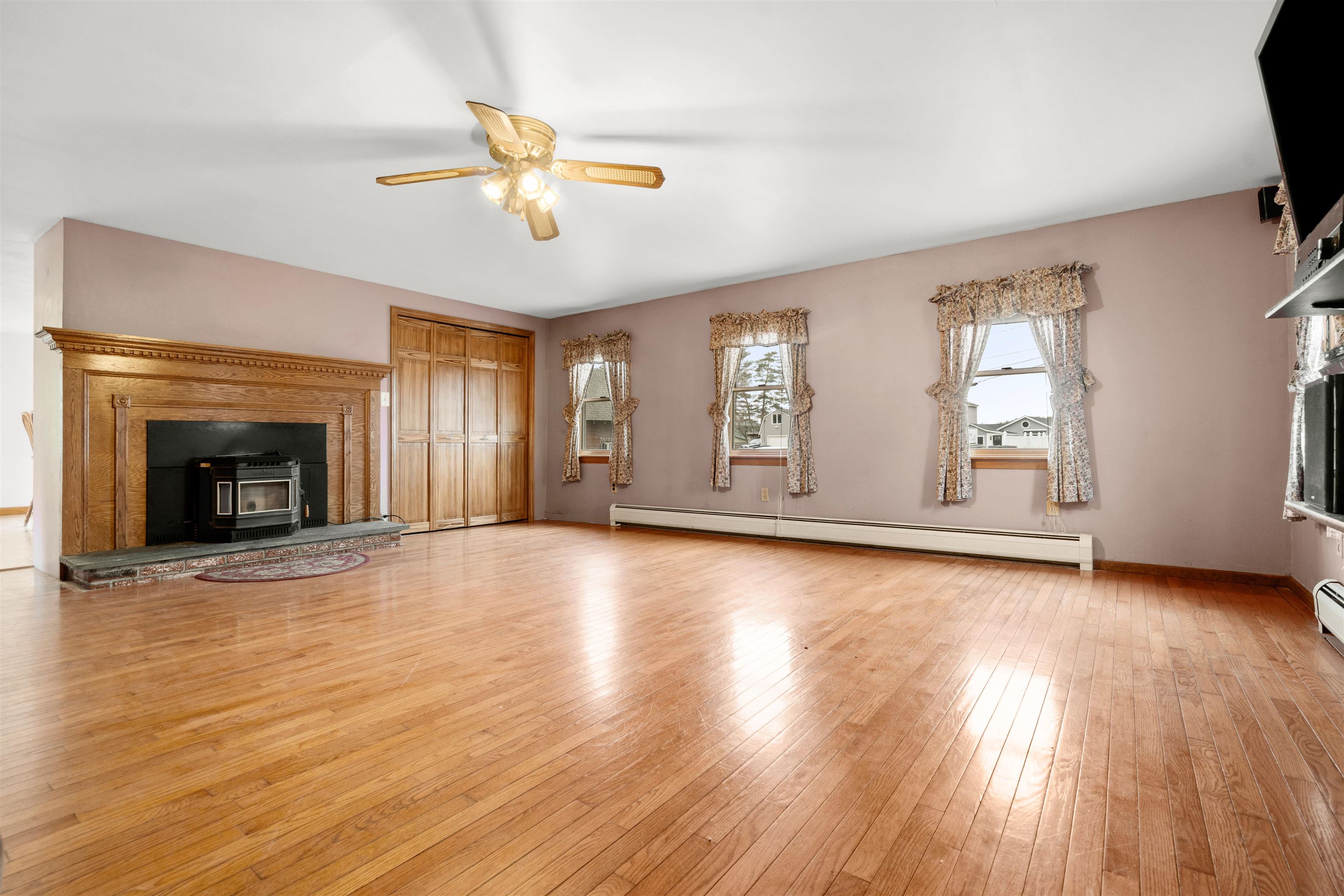 15 Marcoux Road Newton, NH 03858 - Photo 5 of 39 Gallery Image 5