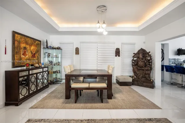 a view of a livingroom with furniture