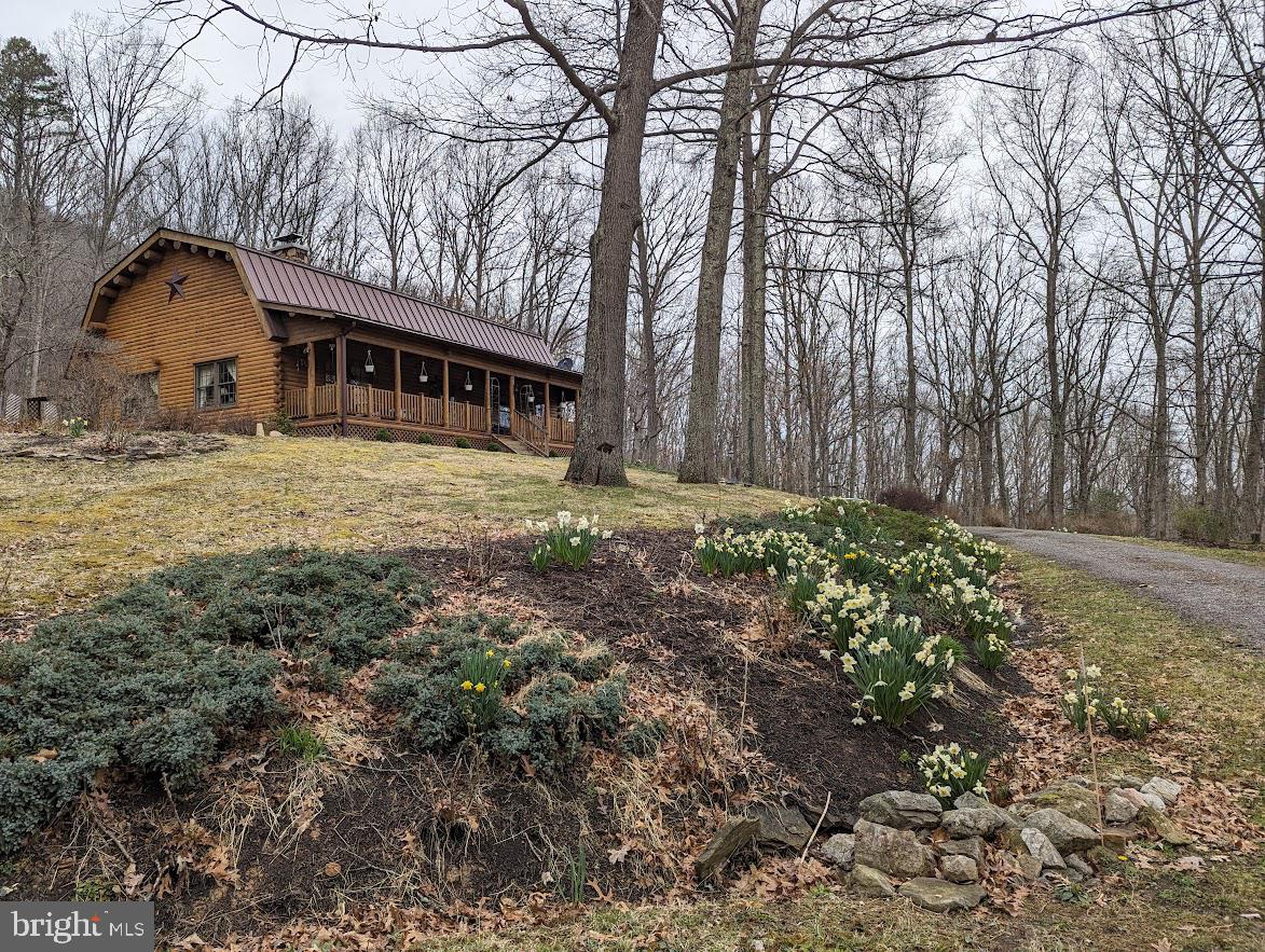 1537 Hidden Valley Road Franklin, WV 26807 - Photo 17 of 78